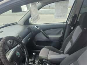 Skoda Octavia gpl, ulei si filtre schimbate recent! — miniatura 4