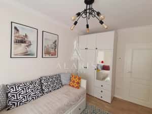 Apartament modern cu 3 camere, acces la curte, zona Braytim — miniatura 6