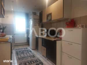 Apartament 65 mp 3 camere decomandate balcon Pet Friendly Valea Aurie — miniatura 5