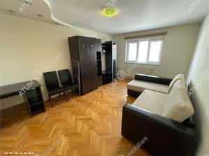 Apartament cu 2 camere decomandate balcon pivnita central din Sibiu — miniatura 3
