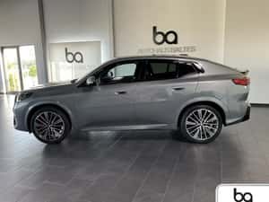 BMW X2 - SUV second-hand, 14300 km, 2024 — miniatura 3