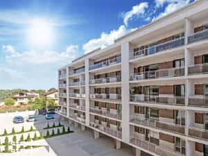 Petrom City - Apartament 3 camere, 2 bai, 92 mp.