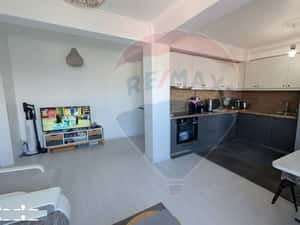 Apartament 2 Camere - Etaj Retras - Vedere Panoramică + Loc Parcare — miniatura 2