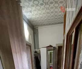 Casa individuala, 6 camere, curte comuna, zona Kiriac - Kaufland — miniatura 10