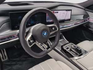 BMW i7 Berlină Electrică Second Hand 2025 — miniatura 6