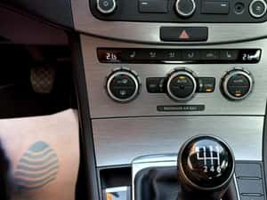 Volkswagen Passat b7 Manuală 105 HP Diesel — miniatura 6