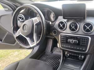Vând Mercedes-Benz GLA 220 CDI 4Matic, Euro 6, pachet AMG — miniatura 2