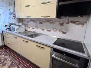 Se vinde apartament spațios și luminos pregătit pentru mutare imediată — miniatura 5