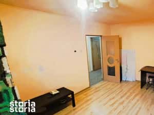 Proprietar vand 3 camere decomandate, 2 bai — miniatura 1