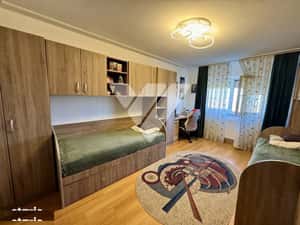 Apartament 2 camere decomandat 53 mp, mobilat - Vasile Aaron Sibiu — miniatura 3