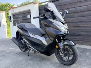 Honda forza, honda 125cc, scuter 125cc, motoscuter 125cc, scuter conduci cu B — miniatura 1
