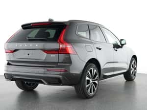 Volvo XC60 Automată 250 HP Benzină 2024 - 45.674 EUR — miniatura 2
