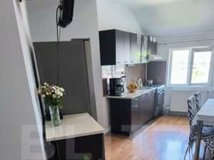 APARTAMENT DE VANZARE LA MANSARDA 3 CAMERE — miniatura 3