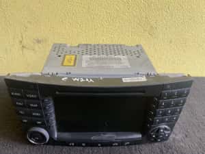 CD Navigatie Audio Mercedes E W211 Pret 1000 lei — miniatura 5