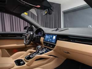 Porsche Cayenne Hibrid - 69.900 EUR - București — miniatura 4