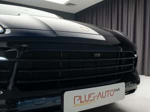 Porsche Cayenne Hibrid - 69.900 EUR - București — miniatura 5