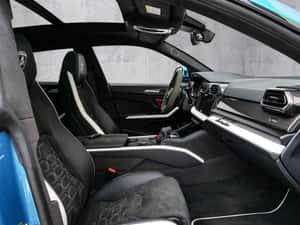 Lamborghini Urus - Autoturism second hand — miniatura 6