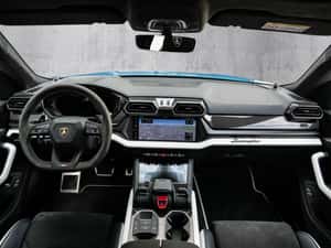 Lamborghini Urus - Autoturism second hand — miniatura 7