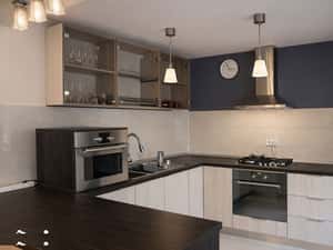 Inchiriez apartament 2 camere Bucuresti zona Decebal