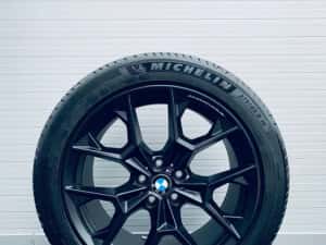 Jante originale BMW seria 5 i5 G60 G61 style 942M 5A324E0 — miniatura 10