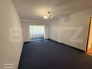 Apartament 3 camere, decomandat, zona Sigma