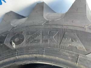 Anvelope noi radiale 520/70R38 marca Ozka pentru tractor spate Fendt — miniatura 4