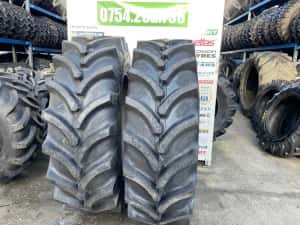 Anvelope noi radiale 520/70R38 marca Ozka pentru tractor spate Fendt — miniatura 8