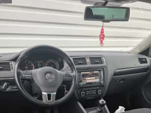 Volkswagen Jetta benzina Navigație jante senzori Import Olanda — miniatura 5