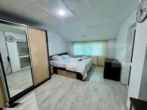 Apartament 2 camere, 70 mp, centrala, zona 1 Mai — miniatura 2