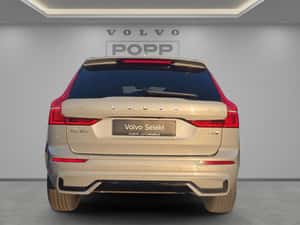 Volvo XC60 Hibrid 455 cp, SUV, Second Hand — miniatura 5
