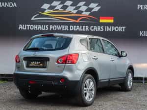 Nissan Qashqai -2010 - 2.0 diesel - euro 5 - senzori parcare - scaune incalzite - volan piele / comenzi - pilot automat - cash / rate / credit auto !! — miniatura 4