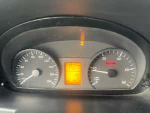 Vând autoutilitara Mercedes Sprinter — miniatura 7