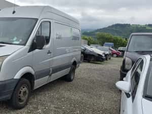 Vw crafter 25 tdi punte dublă cat B. (BATE MOTORU).2999 euro.