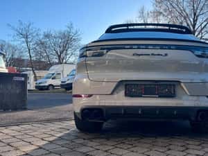 Porsche Cayenne Coupé Turbo S E-Hybrid