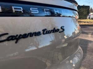 Porsche Cayenne Coupé Turbo S E-Hybrid — miniatura 6