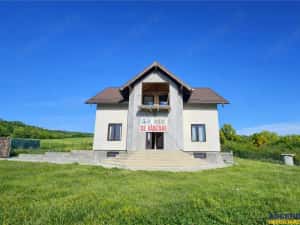 Constructie noua,elegant finisata si echipata,parc privat:1.500 mp, Persani, Brasov — miniatura 6