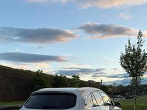 Mercedes GLC 200d 4MATIC, an 2019, stare foarte bună — miniatura 3