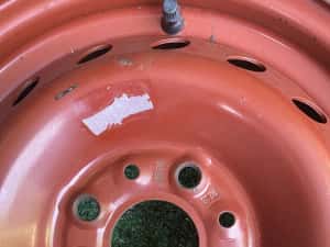 Roata rezerva originala Fiat 500 Lancia 4X98 cu anvelopa 135 80 13 — miniatura 6