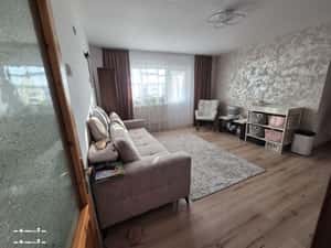 Ap 3 camere, Brazda zona Guliver, mobilat complet, direct proprietar — miniatura 2