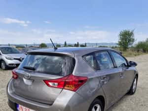 Toyota Auris,1.4 D-4D deisel, an 2012 full — miniatura 5