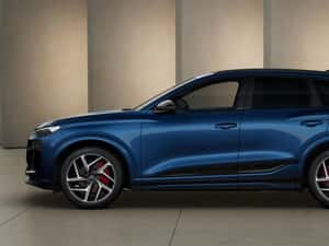 Audi e-tron 2024 SUV electric, 17500 km, prime înmatriculare 07.2024 — miniatura 3