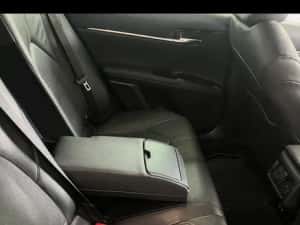 Toyota Camry Vând sau schimb. — miniatura 4