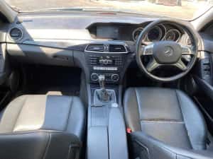 Dezmembrez mercedes c class w204 facelift 2.2 euro 5/bara w204/far — miniatura 4