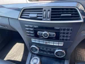 Dezmembrez mercedes c class w204 facelift 2.2 euro 5/bara w204/far — miniatura 6