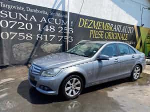 Dezmembrez mercedes c class w204 facelift 2.2 euro 5/bara w204/far — miniatura 8