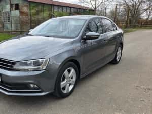 VW Jetta 2.0 Diesel DSG BlueMotion