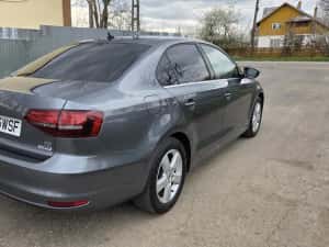 VW Jetta 2.0 Diesel DSG BlueMotion — miniatura 10