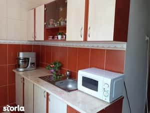 Inchiriez garsoniera — miniatura 6