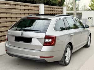 Skoda Octavia Ambition 1.6TDI 116cp DSG / Panorama / Piele / Bi-xenon LED / Distronic+ — miniatura 6