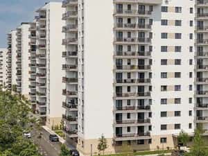 GARSONIERA IN PROIECTUL HILLES BRAUNER. ETAJ 5 / METROU N. TECLU!